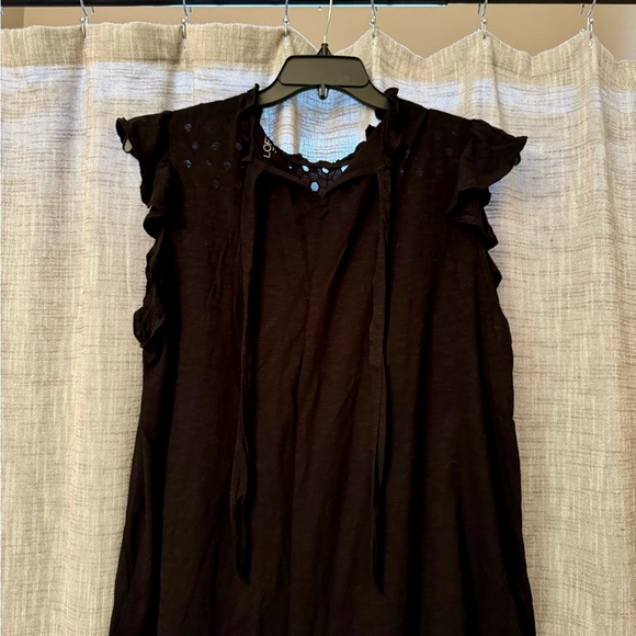 Black sleeveless top, Loft size XL. Cute tie in back - Picture 3 of 5